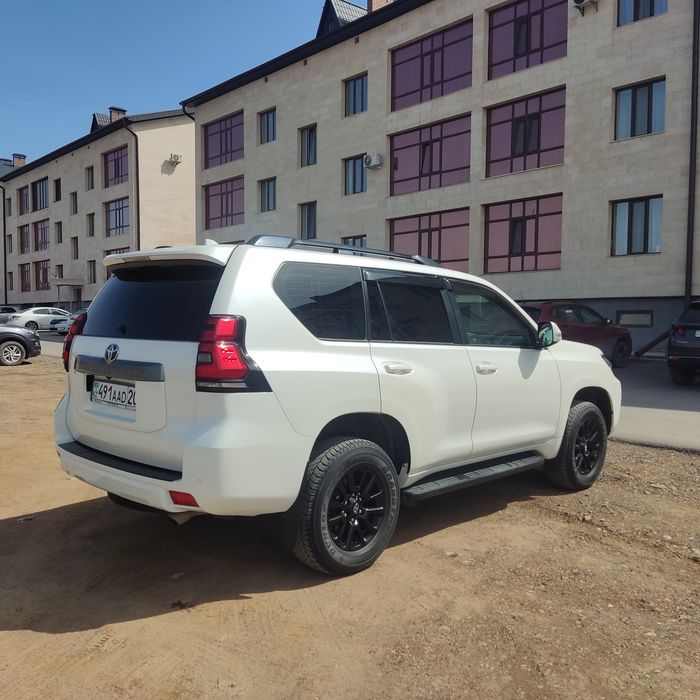 Продам диски с резиной на Prado