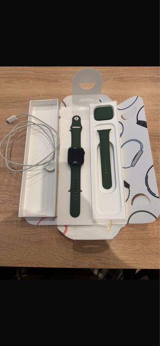 Apple Watch в отличном состояний