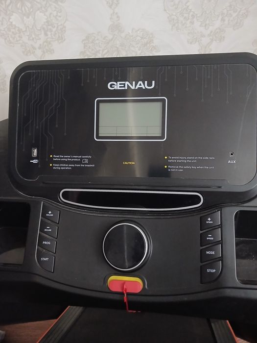 Беговая дорожка genau