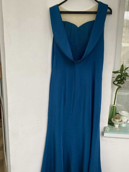 Елегантна, официална  дълга синя рокля