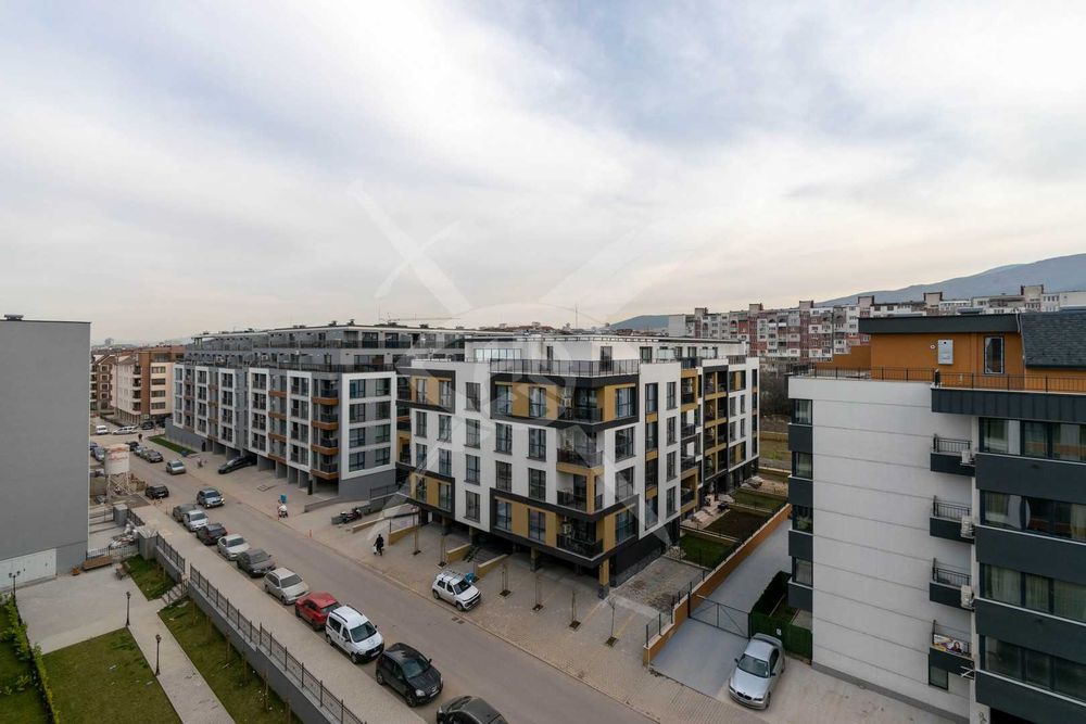 Тристаен апартамент в кв. Малинова долина № 100223