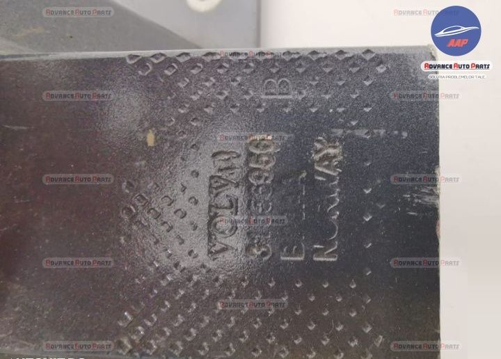 Волво ХК90 / Volvo XC90 Оригинална задна броня в добро състояние