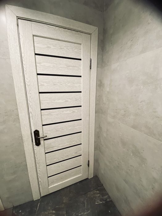 Сантехника,унитаз,диспенсера