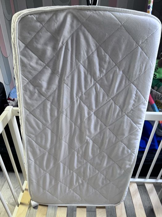 Кроватка для малыша