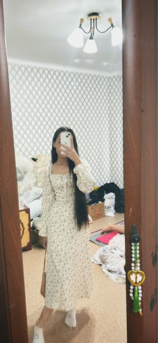 платье …………………..