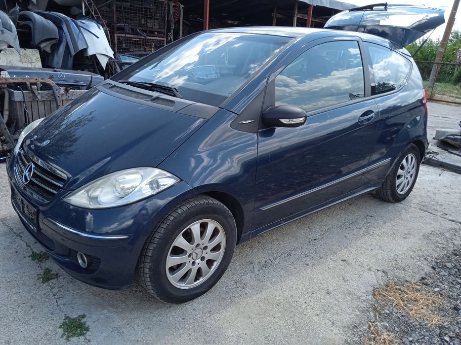 Мерцедес А170 W169 1.7 бензин. Само на части