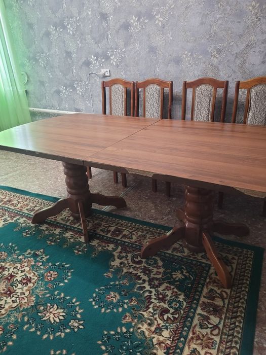 Продам стол раздвижной