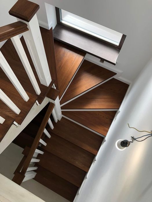 Scari lemn / trepte lemn / balustrade din lemn / riflaje