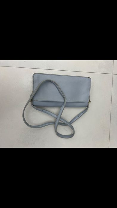 Vand geanta tommy hilfiger