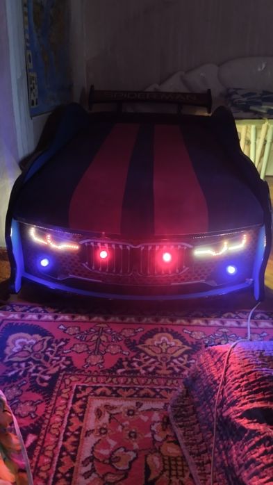 ‼️СРОЧНО ‼️Кровать для мальчика в отличном состоянии,очень удобная.