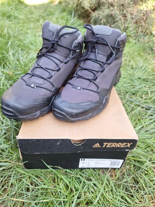 Трекинговые ботинки Adidas