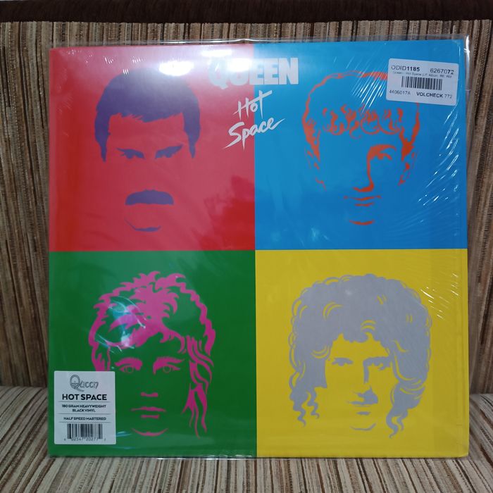 Виниловые диски Queen