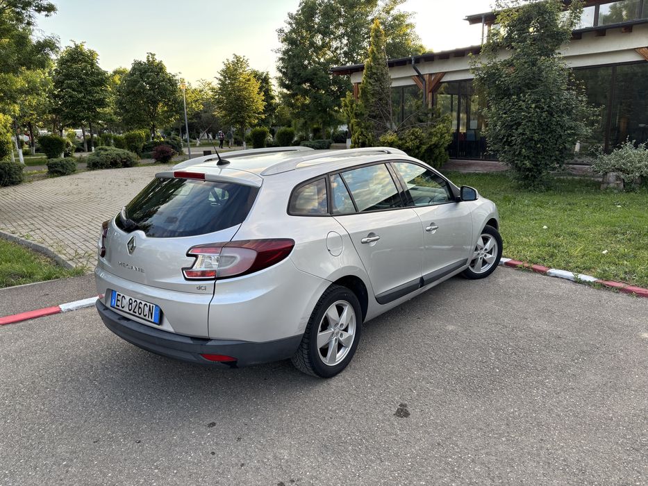 ‼️Renault Megane 3‼️motor 1,5 CDI,an 2010,Navigatie AER CONDITIONAT acte valabile.