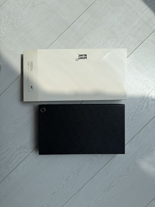 MONTBLANC дорожный бумажник SANTORIAL