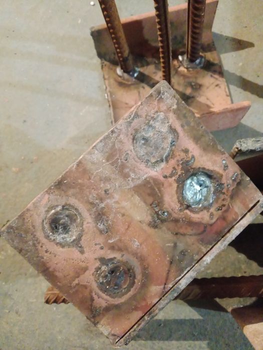 Продам закладные пластины под ворота