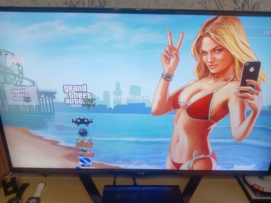 ПРОШИТАЯ Playstation3 SuperSlim