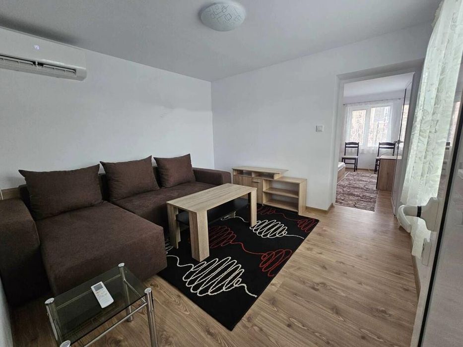 Дава се под наем Къща в Божурище - 60 кв.м за 498.27 € - Снимка #2