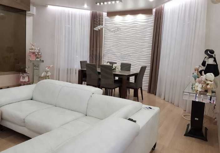 Дава се под наем Тристаен апартамент в Пловдив, Тракия - 88 кв.м за 255 € - Снимка #2