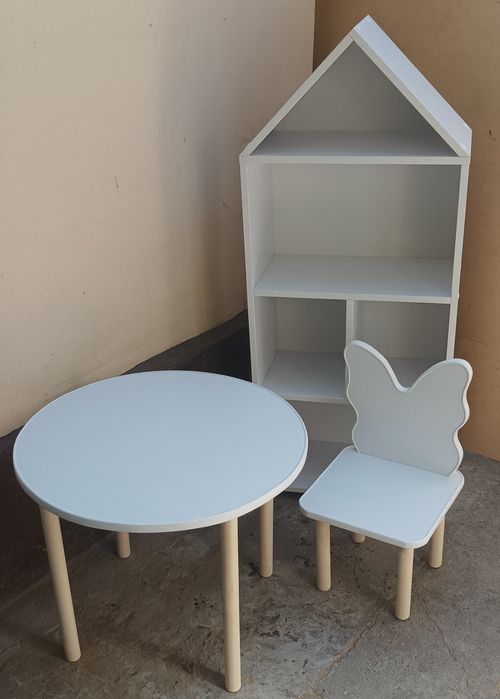 900.000Скидки на Детский набор стол стул и полка для книг и игрушек