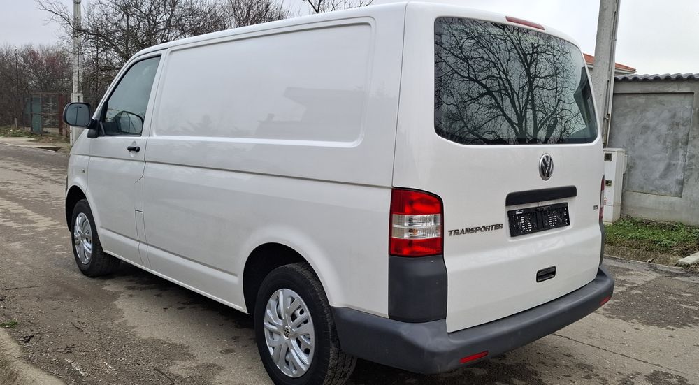 VW T5 Transporter 2013 Vivaro Trafic 2.0tdi euro5