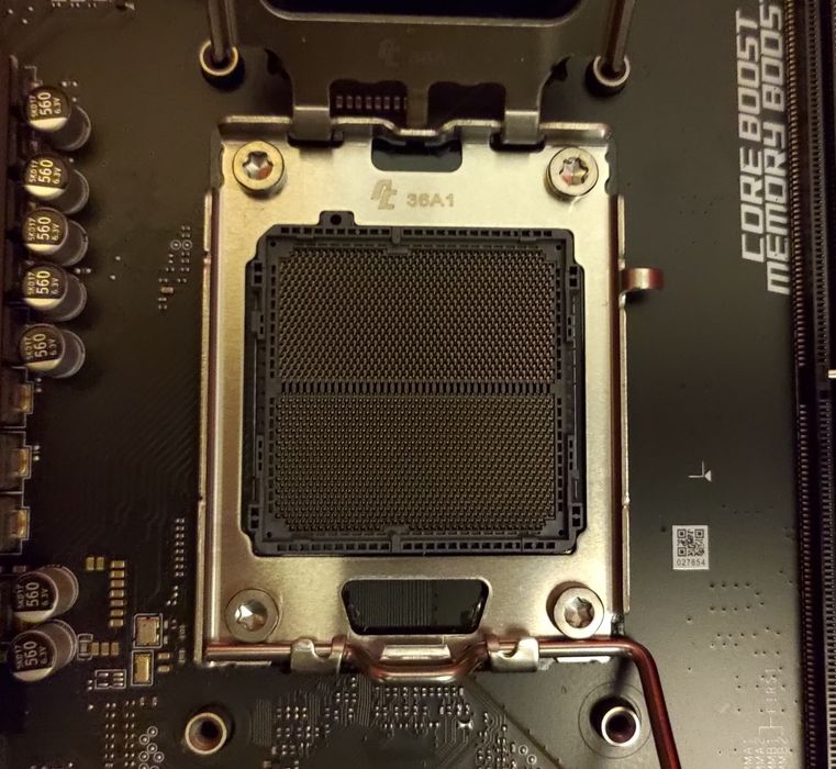 AM5: Ryzen 7 7700X и дънo MSI B650 GAMING с WIFI /опция 32GB DDR5 RAM