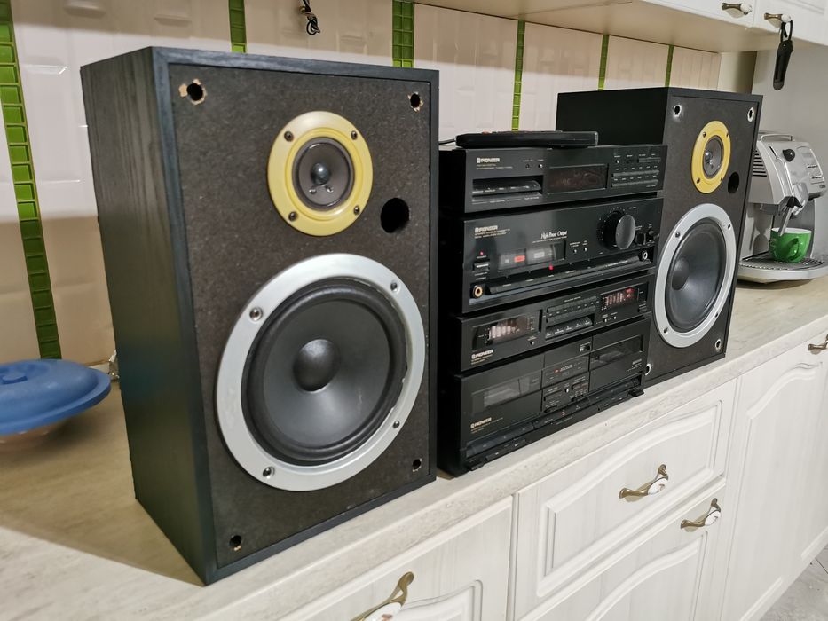 Linie audio Pioneer DC-Z83 + boxe Pioneer S-Z73 anii '90-'91