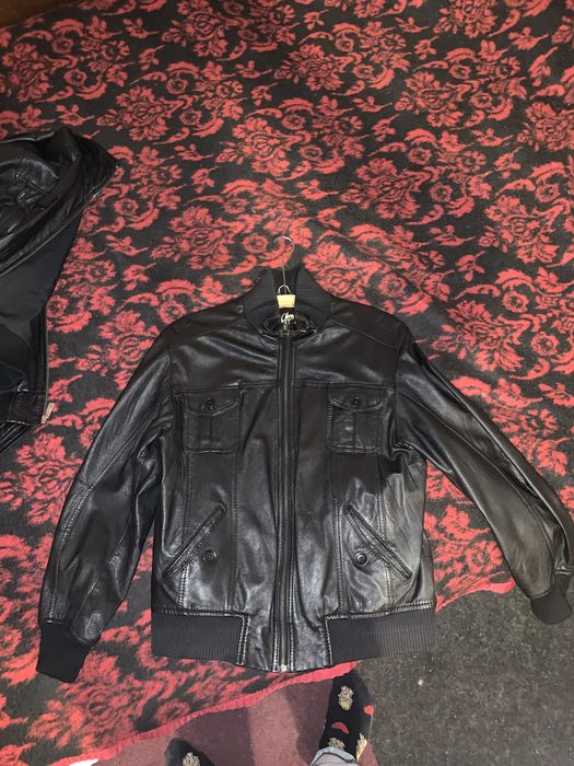 Geaca de piele naturala