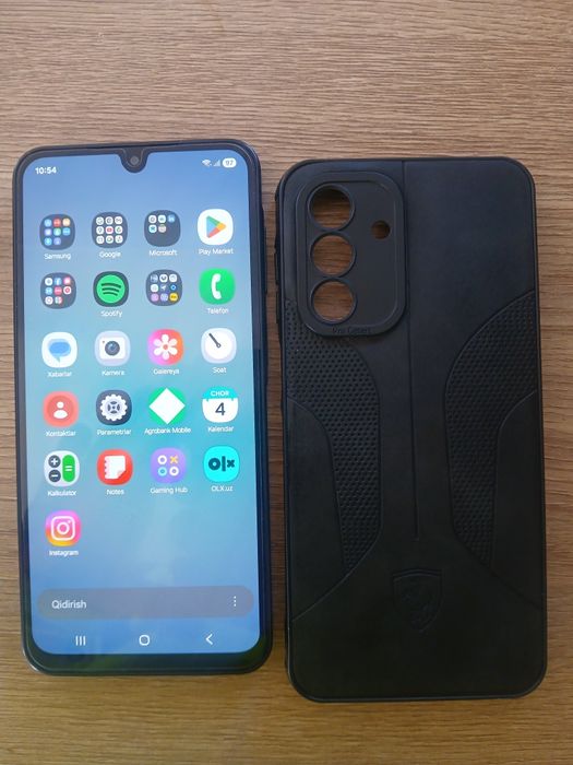 Samsung A 17  idiyal