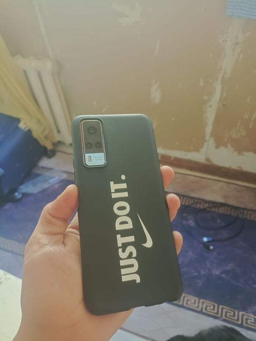 Продам vivo Y53s