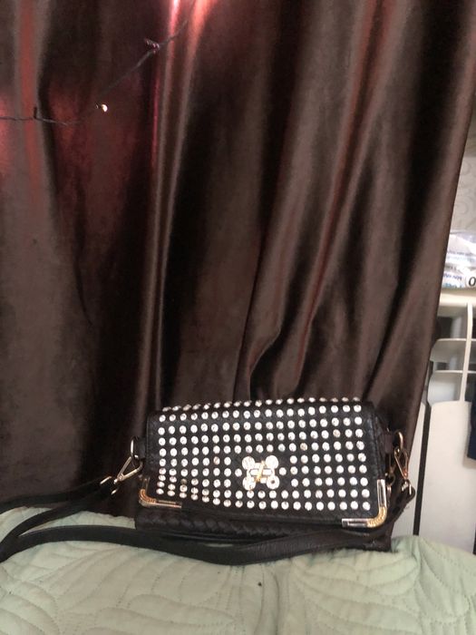 Сумкалар 4мын тенгеден