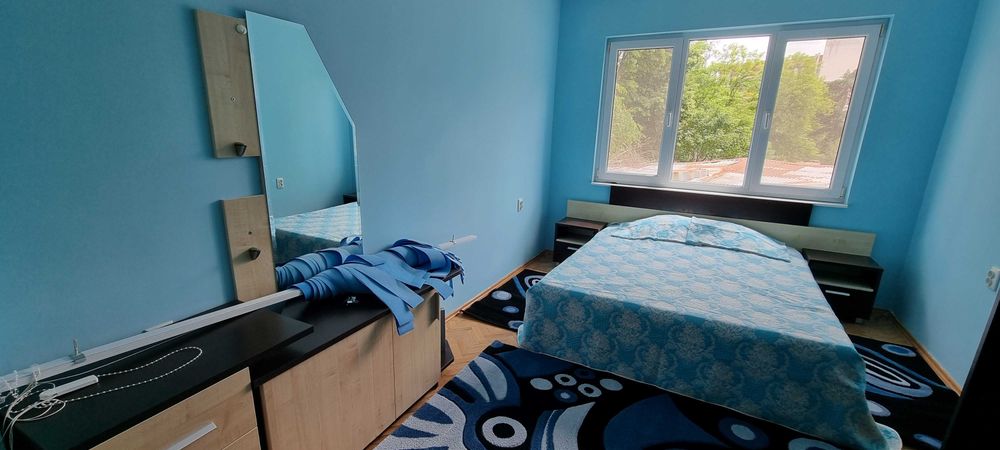 Дава се под наем Тристаен апартамент в Разград, Център - 72 кв.м за 612 € - Снимка #7