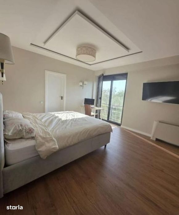 Iancu Nicolae:Apartament 4 camere langa de padure,compound cu piscina!