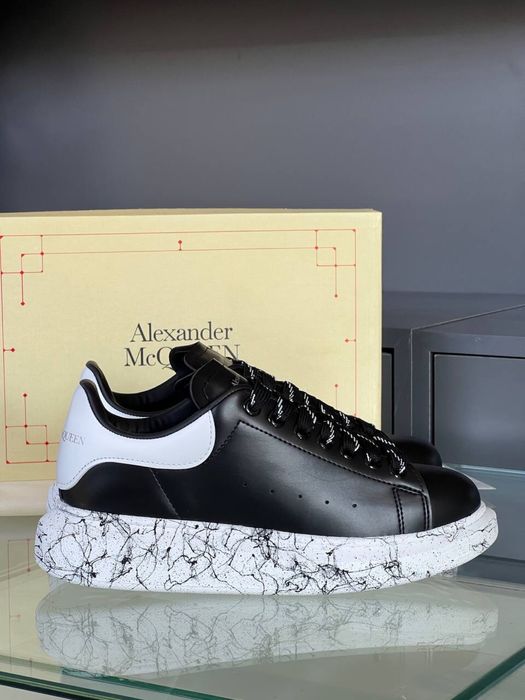Adidasi Alexander Mcqueen noi