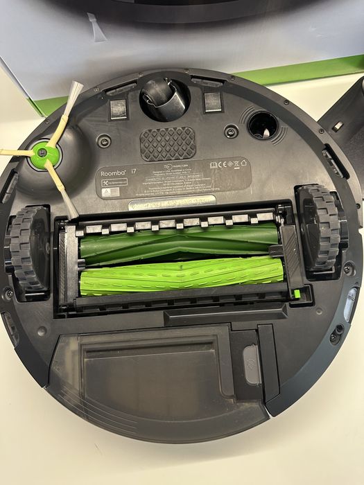 Irobot  Romba i7