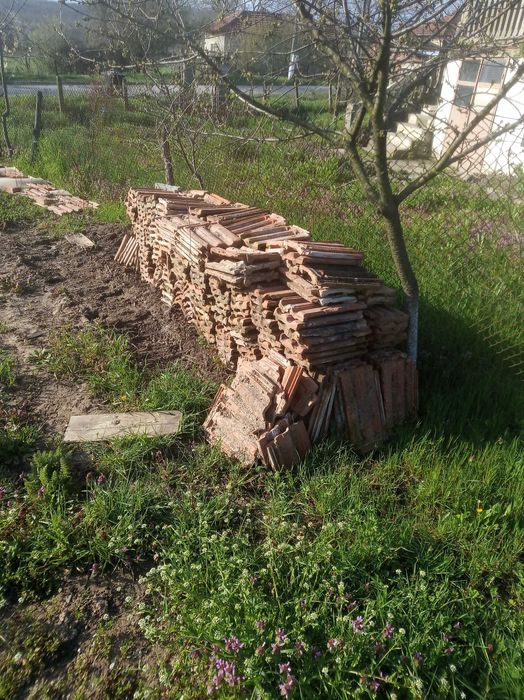 подарявам керемиди