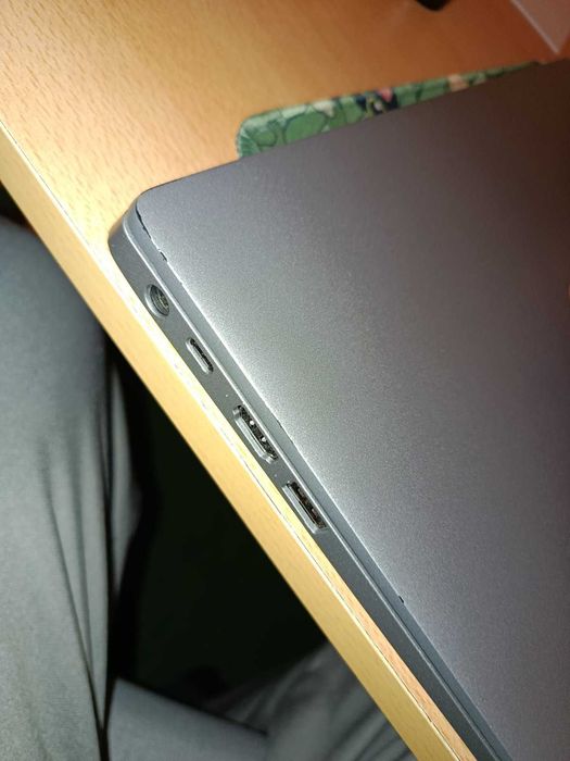 Dell 5310, 4G sim, 8GB DDR4, 256GB NVMe, свободни RAM и NVMe слотове