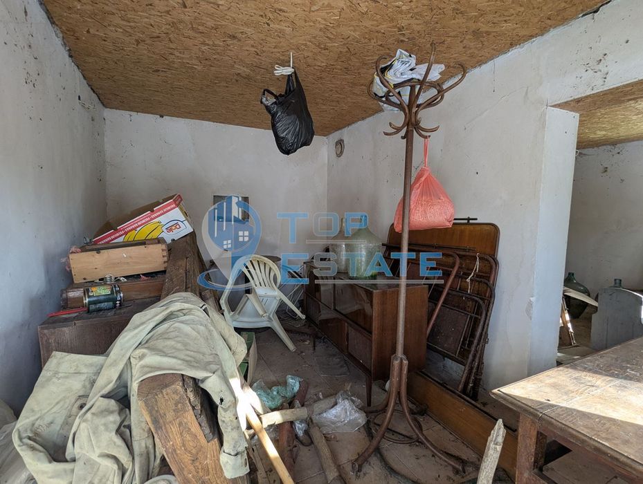 Промишлено помещение в покрайнините на град Борово, област Русе