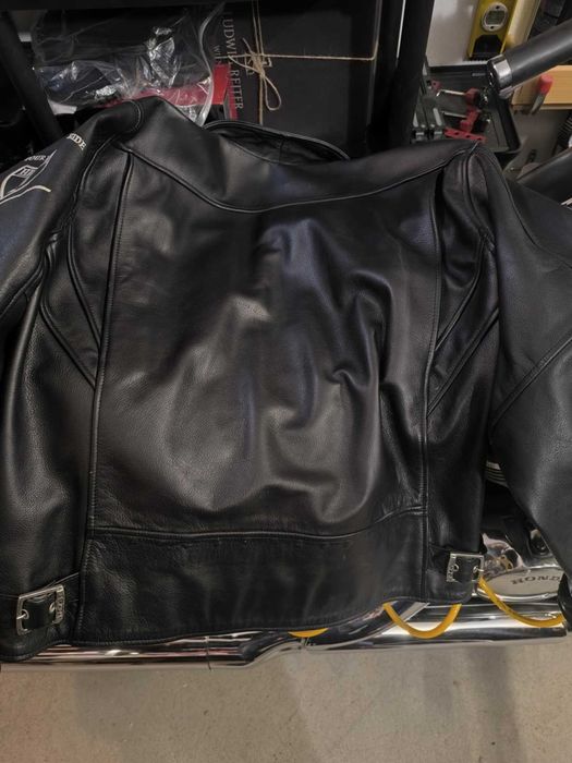 Кожено яке BSA от телешка кожа