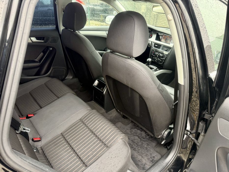 /// AUDI A4 B8  /// 2.0D   2011 // EURO 5