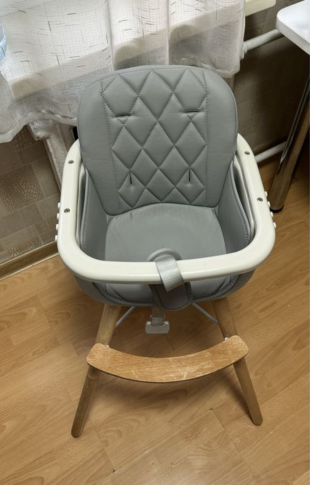 Продам детский стул