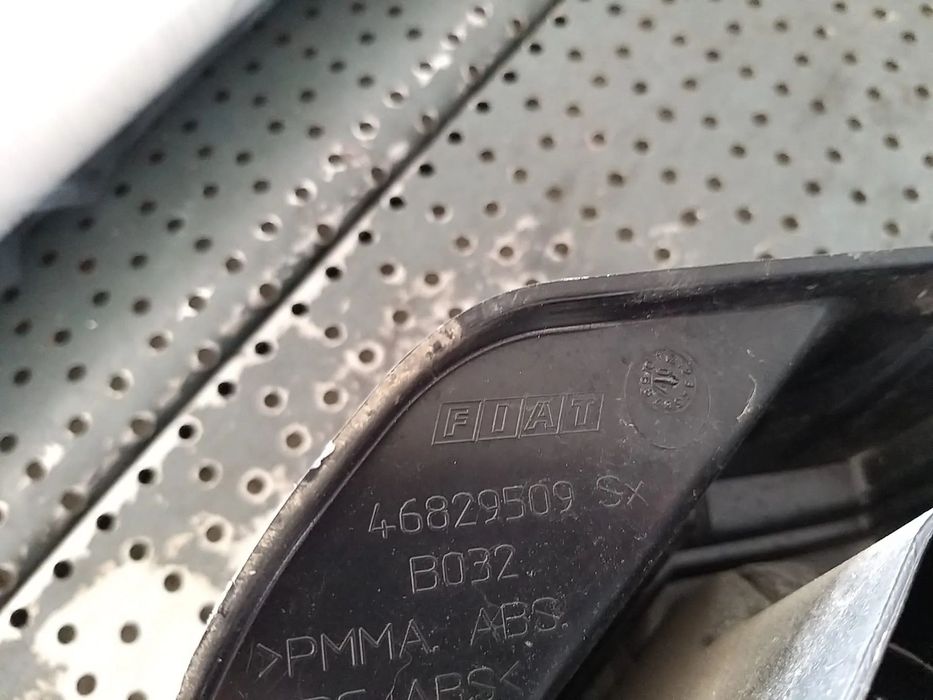 Stop tripla lampa stanga fiat idea 135 46829509sx