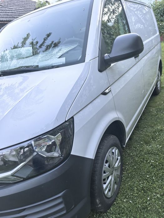 Vând vw transporter t6