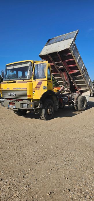 Iveco basculabil