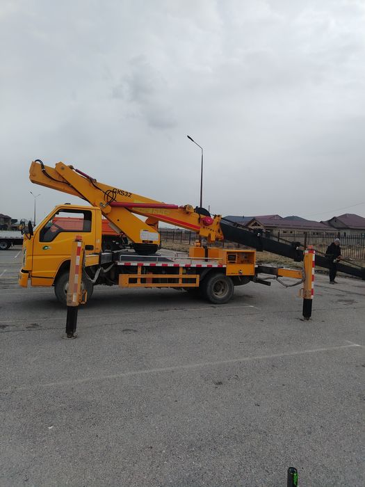 Автовышка услуги АГП. Шымкент