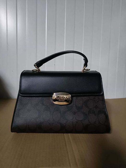 Дамска чанта Coach