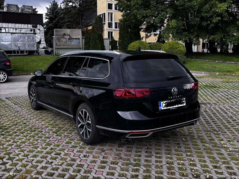 VW Passat Elegance
