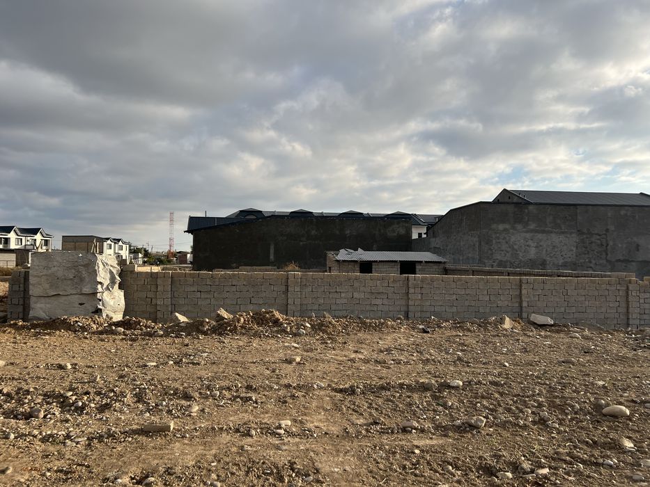 Yer sotiladi , Sergili , Taroqqiyot kocha 27 uy . Xonabod metro