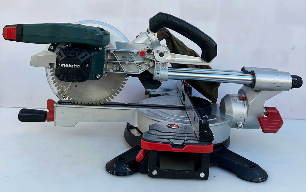 METABO KGS 18 LTX 216 - Акумулаторна пендула 18V