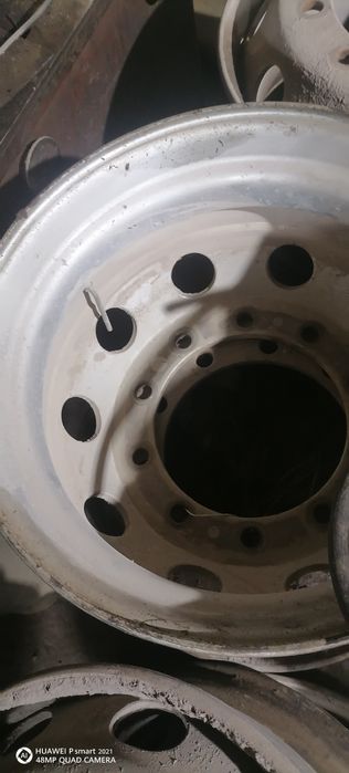 Продам диски безкамерные