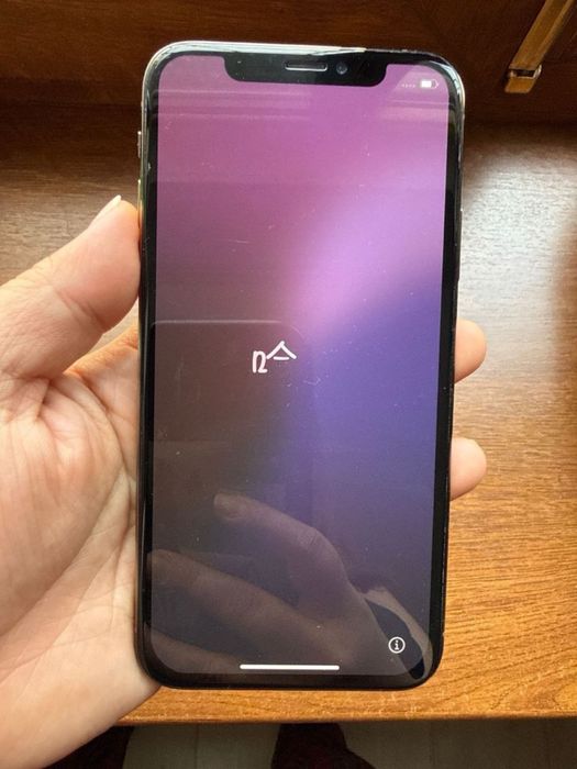 Продам iPhone XS или обменаю